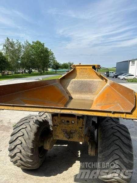 Hydrema 922G Knik dumptrucks