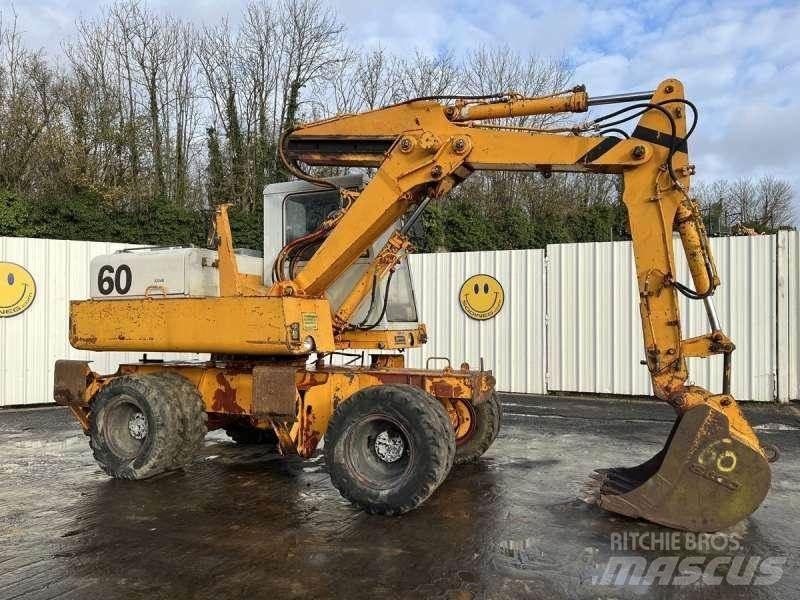 Poclain P60 Wielgraafmachines