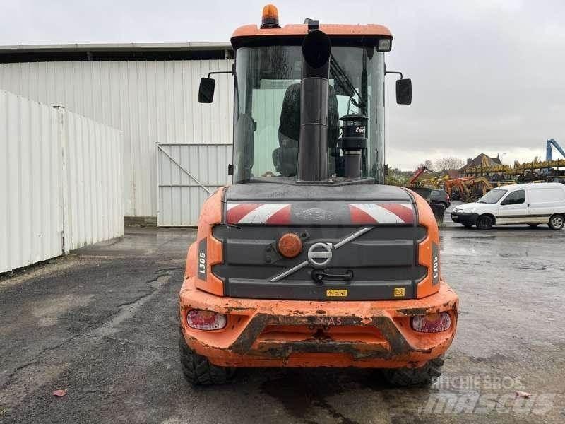 Volvo L30G Wielladers