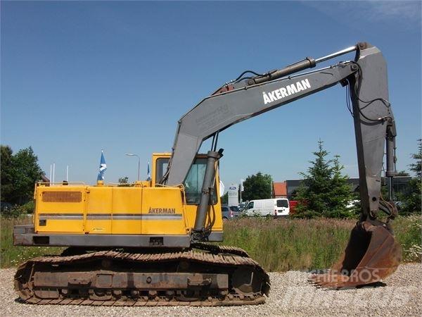 Åkerman EC230 Rupsgraafmachines
