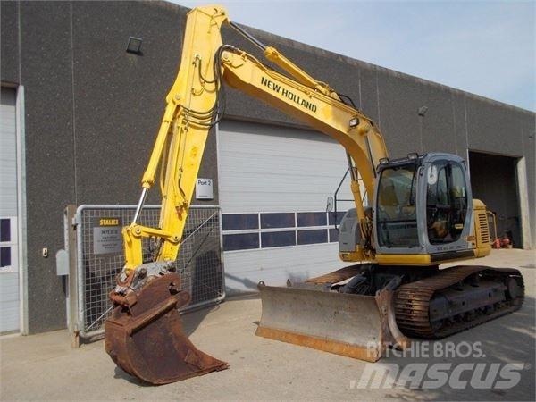 New Holland E150 Rupsgraafmachines