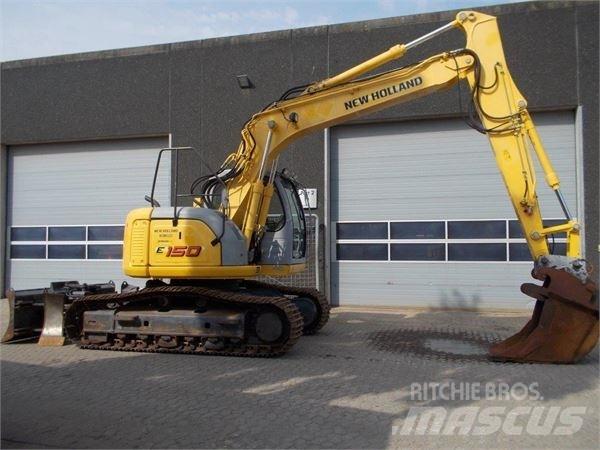 New Holland E150 Rupsgraafmachines