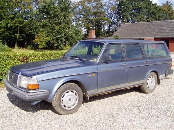 Volvo 240GL Auto's