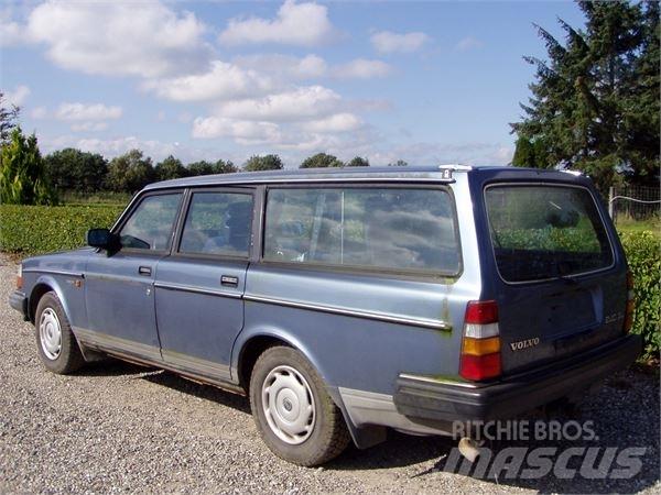 Volvo 240GL Auto's