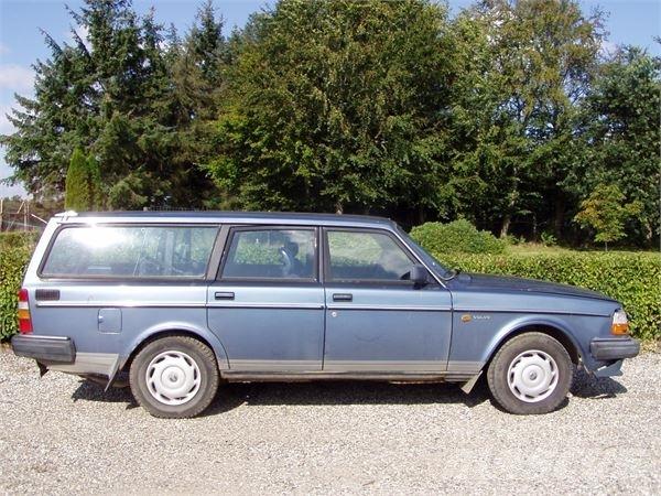 Volvo 240GL Auto's