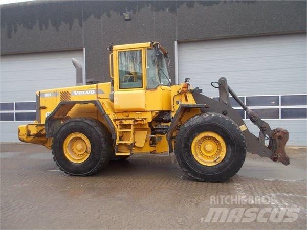Volvo L120D Wielladers