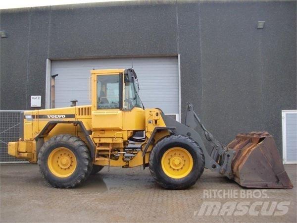 Volvo L90C Wielladers