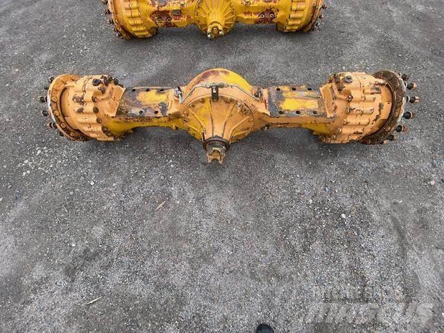 CASE 821 c axles Assen