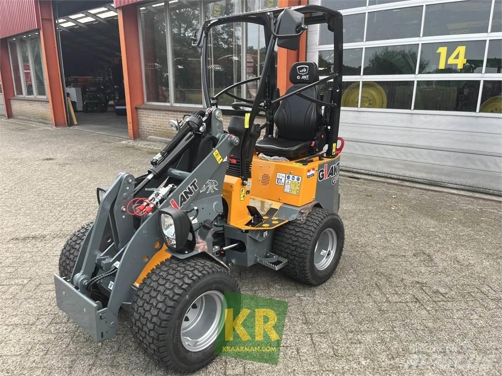 GiANT G1200 Voorladers en gravers