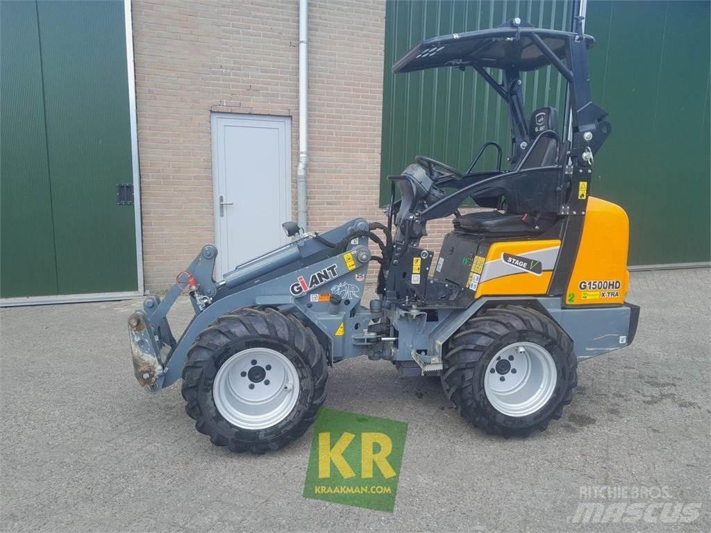 GiANT G1500 Voorladers en gravers