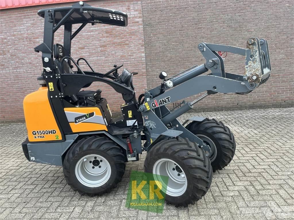 GiANT G1500 Voorladers en gravers