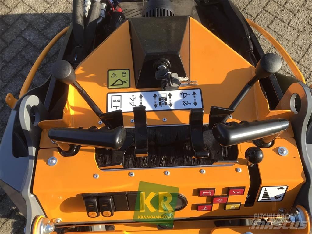 GiANT GS950T Voorladers en gravers