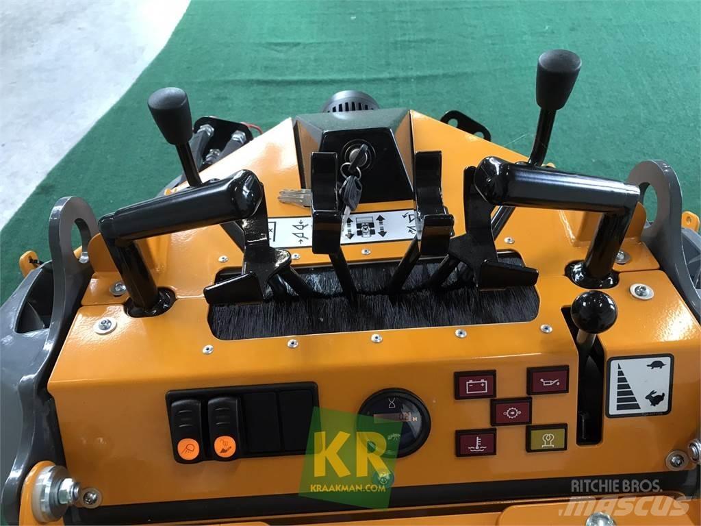 GiANT SK252D Voorladers en gravers