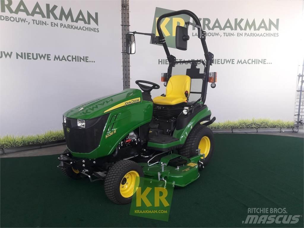 John Deere 1026R Compacttrekkers