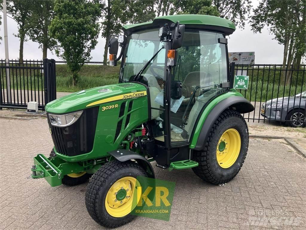 John Deere 3039R Compacttrekkers