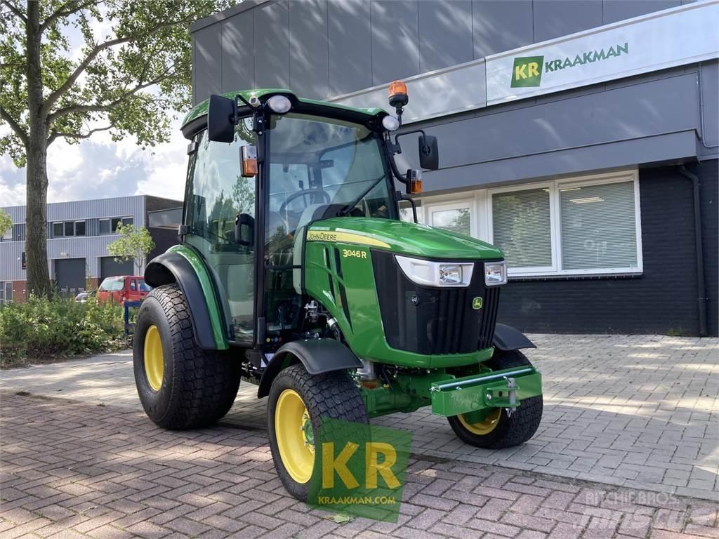 John Deere 3046R Compacttrekkers