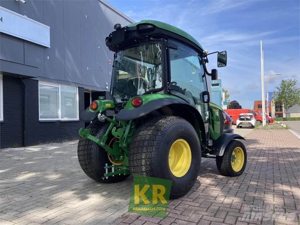 John Deere 3046R Compacttrekkers
