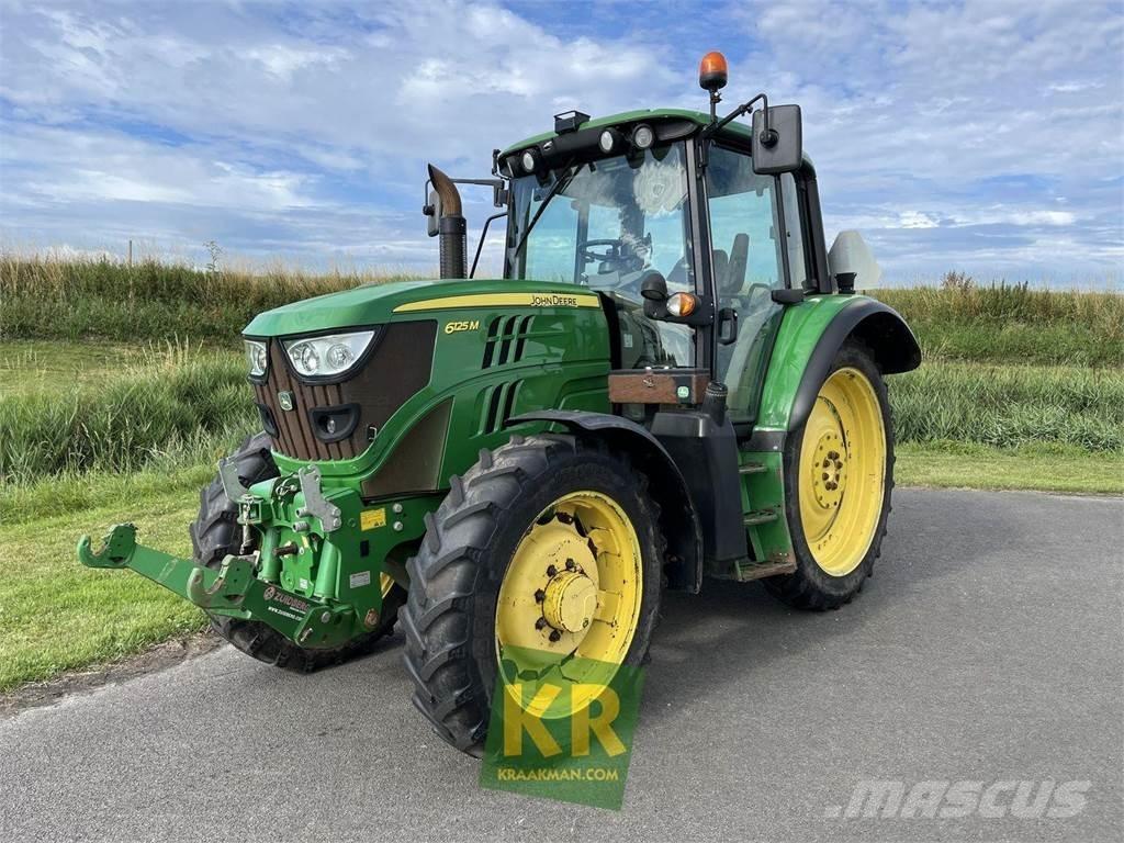 John Deere 6125M Tractoren