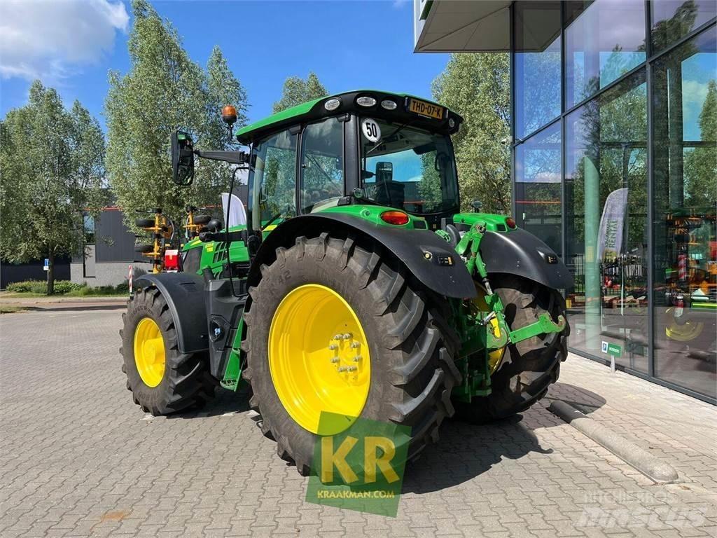 John Deere 6155R Tractoren