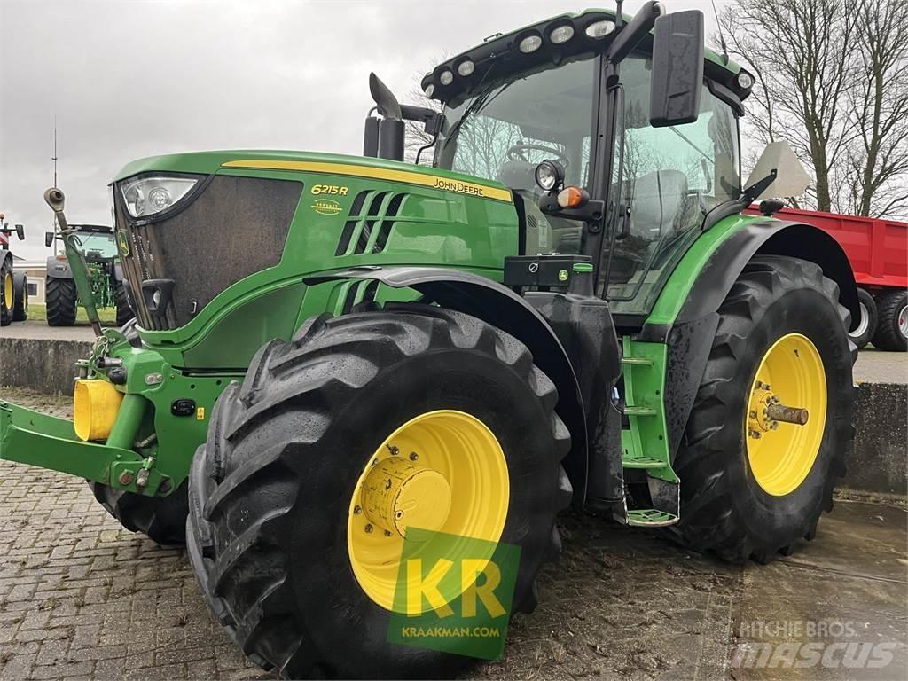 John Deere 6215R Tractoren