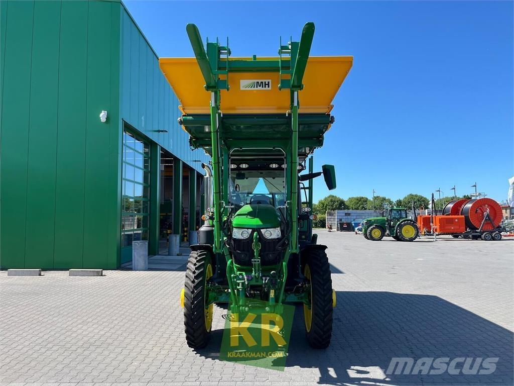 John Deere 6R 155 Tractoren