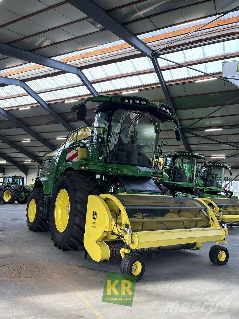 John Deere 8600 Getrokken veldhakselaar