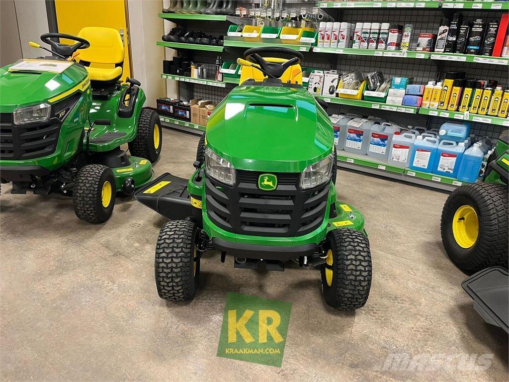 John Deere X107 Rijmaaiers