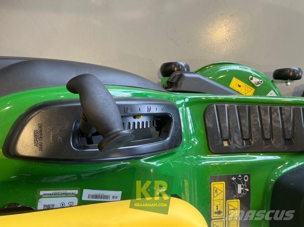 John Deere X167R Rijmaaiers