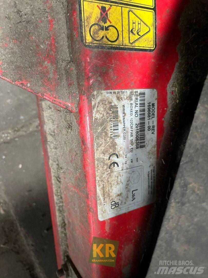 Snapper SPX 300 Rijmaaiers