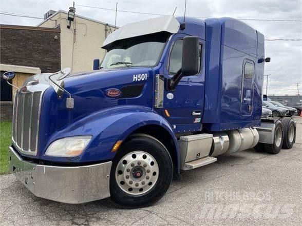 Peterbilt 579 Trekkers