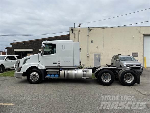 Volvo VNL64T630 Trekkers