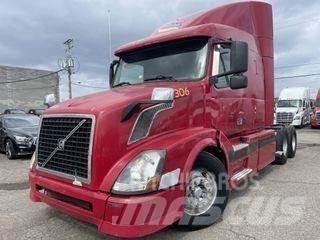 Volvo VNL64T730 Trekkers