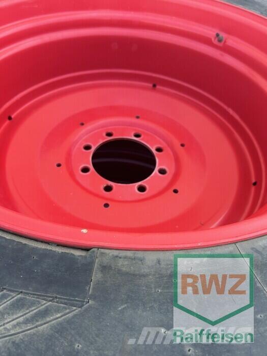  2 Sätze Reifen Banden, wielen en velgen