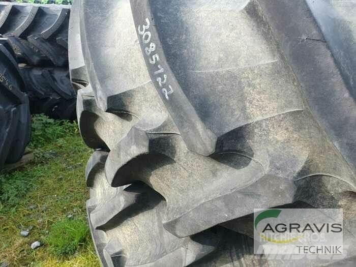  520/70R38 Banden, wielen en velgen