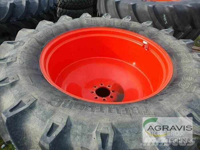  520/70R38 Banden, wielen en velgen