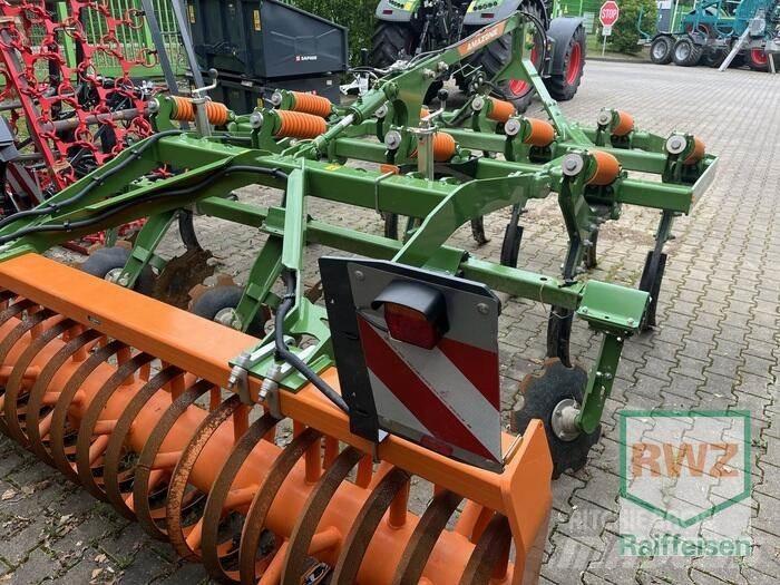 Amazone Cenius 3003 Cultivatoren