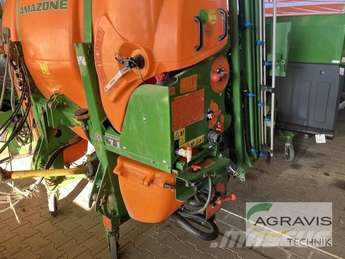 Amazone UF 1201 Getrokken spuitmachines