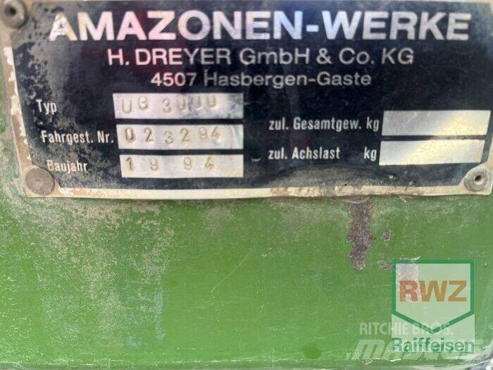 Amazone UG 3000 Getrokken spuitmachines