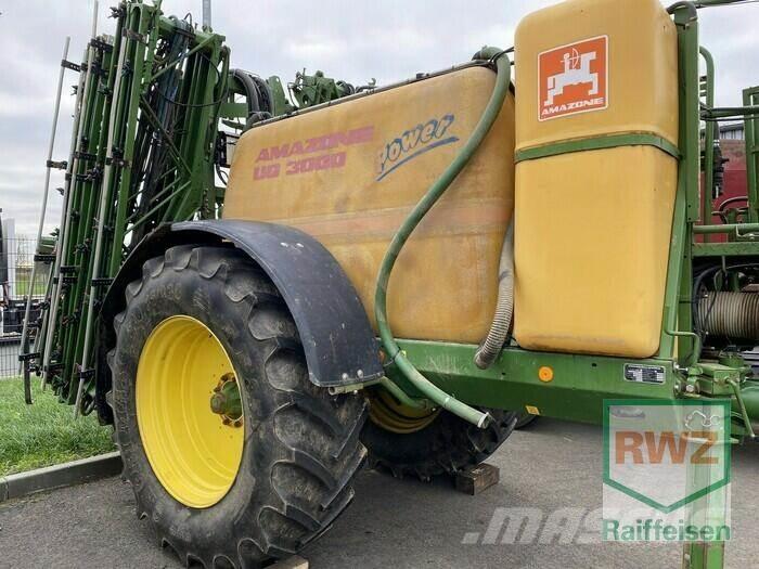 Amazone UG 3000 Power Getrokken spuitmachines