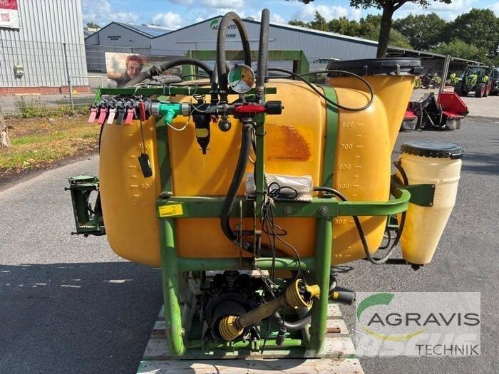Amazone US 804 T Getrokken spuitmachines
