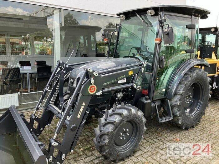 Branson 5025 Black Tractoren