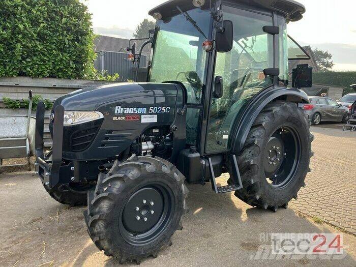 Branson 5025 Black Tractoren