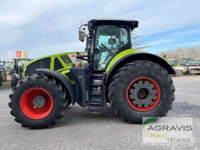 CLAAS AXION 950 CMATIC Tractoren