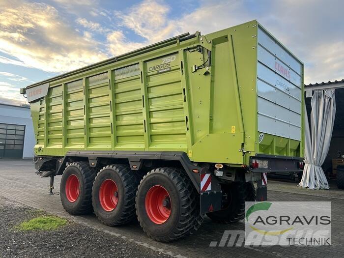 CLAAS CARGOS 750 Opraapwagens