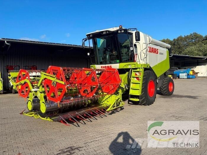 CLAAS LEXION 530 Maaidorsmachines