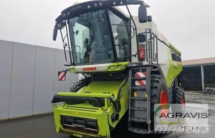 CLAAS LEXION 7500 Maaidorsmachines
