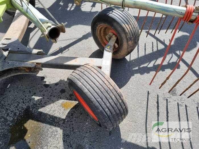 CLAAS LINER 2700 Schudders