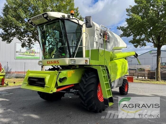 CLAAS MEDION 310 Maaidorsmachines