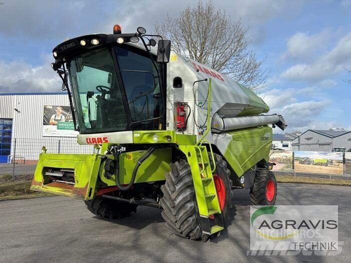 CLAAS TUCANO 420 Maaidorsmachines