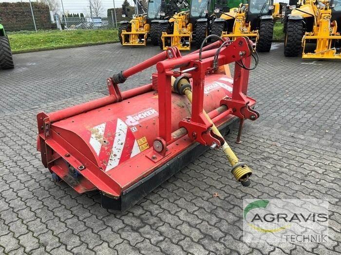 Dücker UM 27 Klepelmaaiers